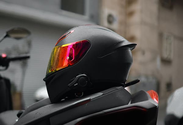 safest motorcycle helmet