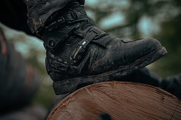 motorcycle boots for street riding